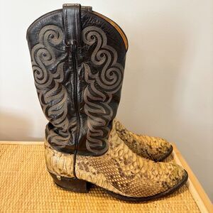 Tony Lama Men’s Size 9.5 EE Snakeskin Boots 8114